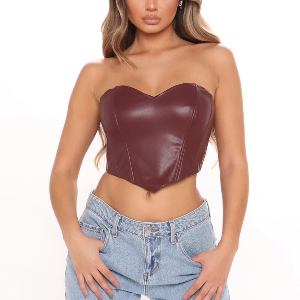 “pure intentions cropped corset” from fashion nova
